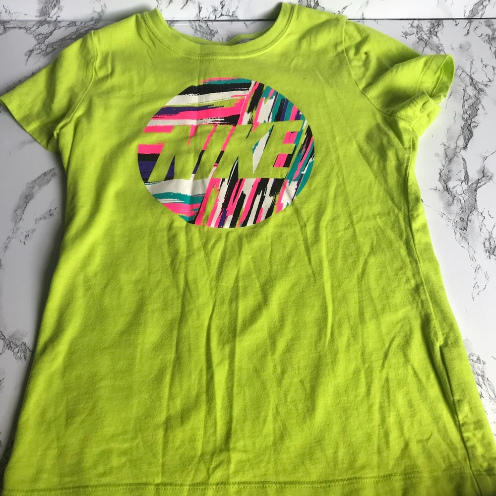 Lime Green Nike Shirt, Multicolor. Size Medium/10